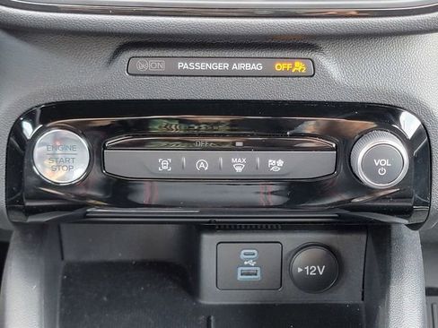Certified 2023 Ford Escape ST-Line w/ Tech Pack #1 AWD/4WD image 29