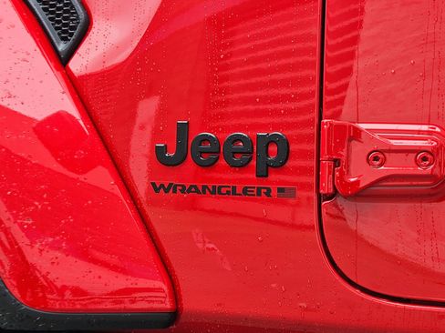 New 2026 Jeep Wrangler Unlimited Rubicon image 27