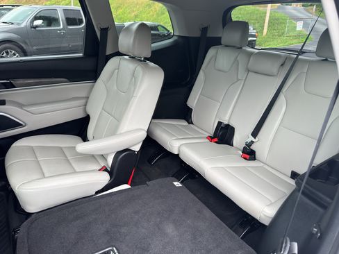 Used 2020 Kia Telluride EX w/ EX Premium Package AWD/4WD image 15