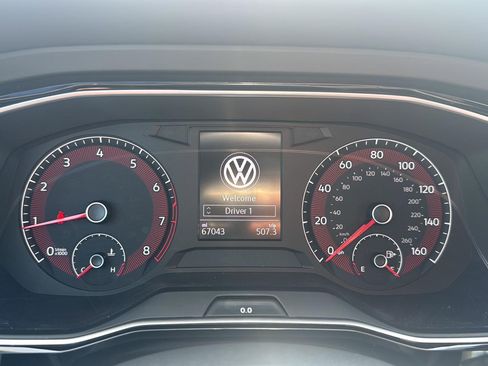 Used 2020 Volkswagen Jetta SE w/ SE Cold Weather Package FWD image 14