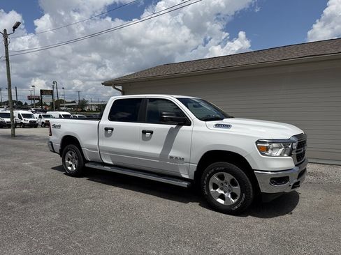 Used 2023 RAM 1500 Big Horn AWD/4WD image 2