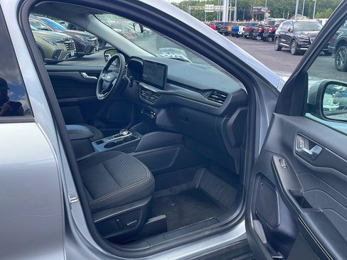 Used 2023 Ford Escape Active w/ Tech Pack #2 AWD/4WD image 29