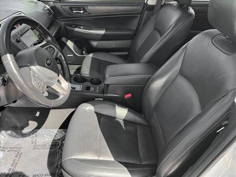 Used 2016 Subaru Outback 2.5i Limited image 10