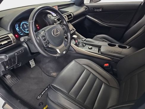 Used 2016 Lexus IS 350 AWD image 18