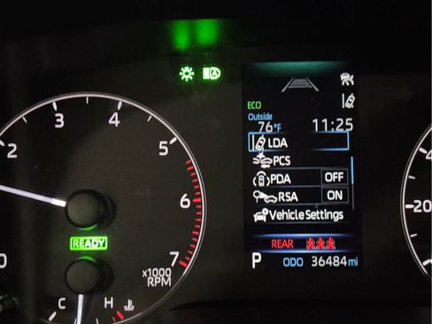 Certified 2025 Toyota Corolla LE FWD image 11