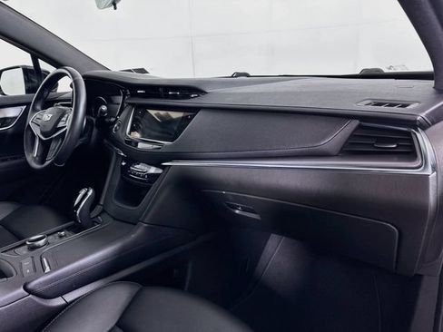 Certified 2023 Cadillac XT5 Luxury AWD/4WD image 28