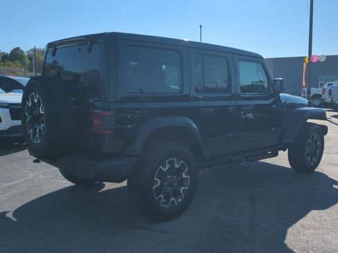 New 2026 Jeep Wrangler Sahara w/ Safety Group AWD/4WD image 8