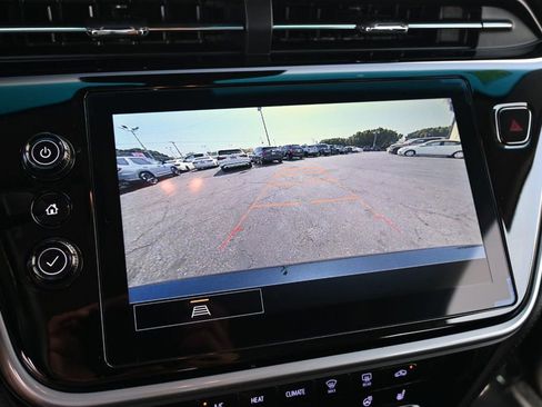 Used 2022 Chevrolet Bolt LT image 12