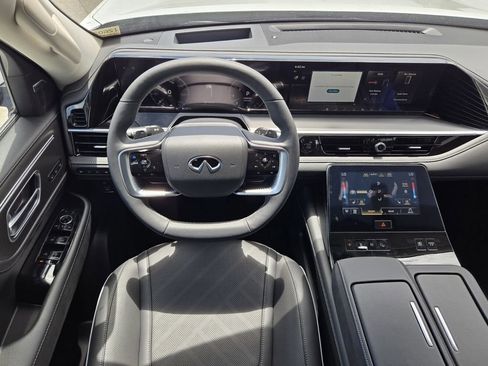 New 2026 INFINITI QX80 Luxe w/ Cargo Package AWD/4WD image 16