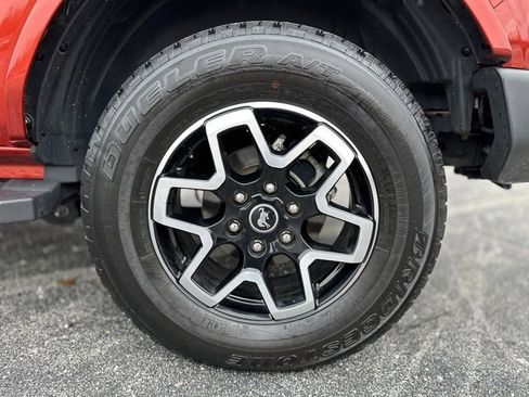 Used 2022 Ford Bronco Outer Banks image 28