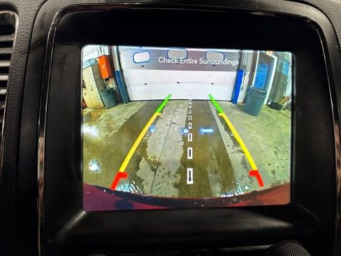 Used 2018 Dodge Durango GT image 24