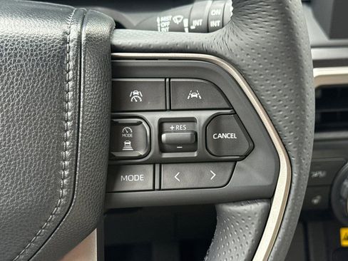 New 2026 Toyota 4Runner TRD Off-Road AWD/4WD image 29