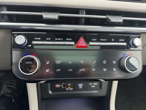 New 2026 Hyundai Tucson Limited image 12