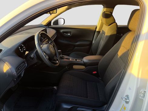 Used 2024 Honda HR-V Sport image 20