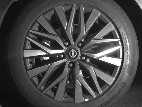 Used 2025 Nissan Altima 2.5 SV image 12