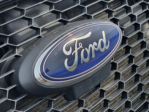 Used 2024 Ford Transit 250 250 C w/ Load Area Protection Package image 12