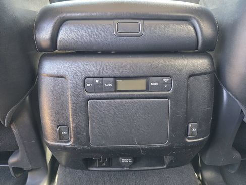 Used 2018 Nissan Armada SL w/ Moonroof Package AWD/4WD image 27