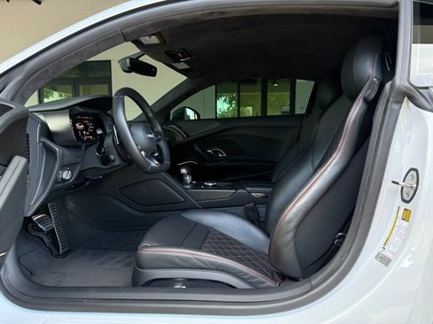 Used 2017 Audi R8 V10 plus AWD/4WD image 26
