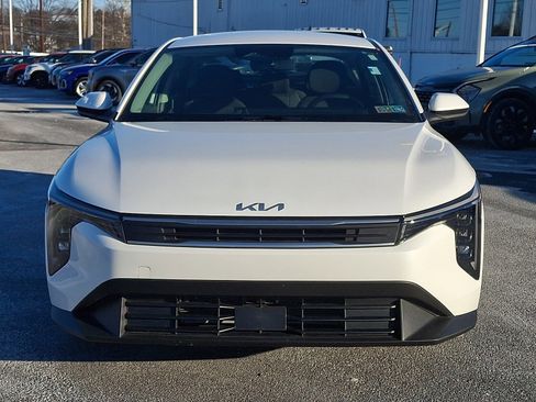 Used 2025 Kia K4 LX image 2