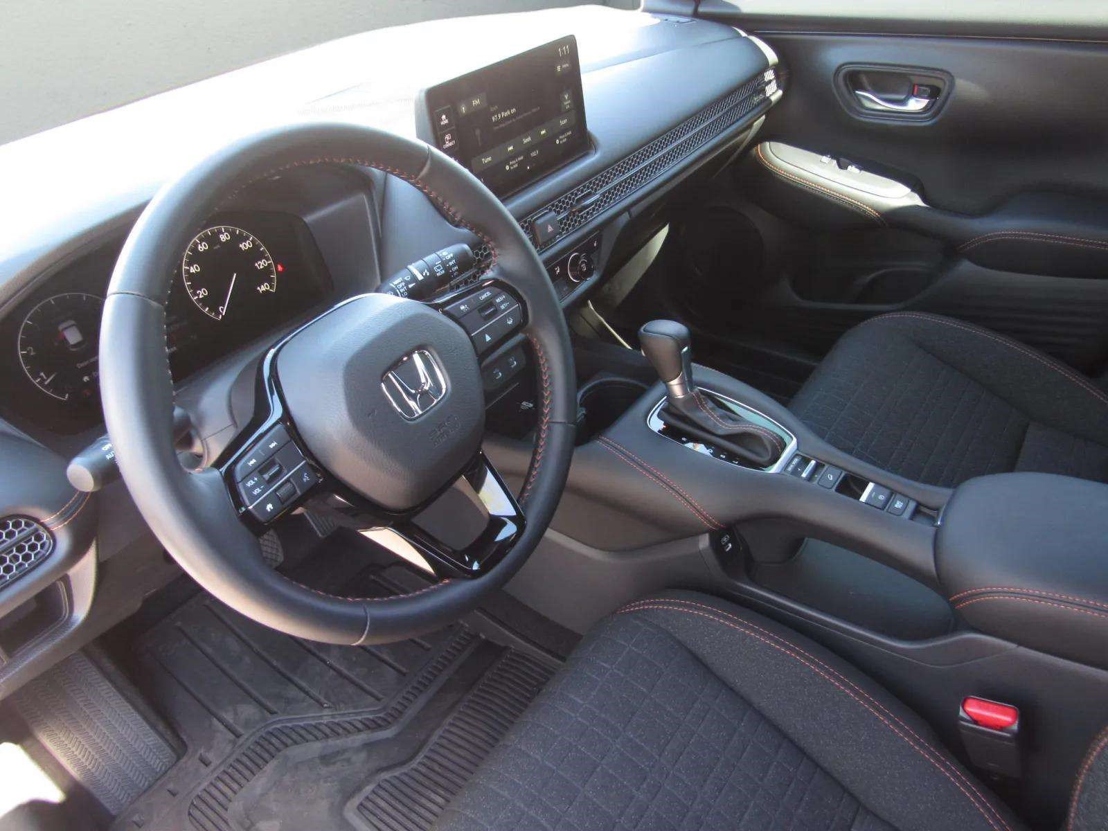 Certified 2027 Honda HR-V Sport image 15
