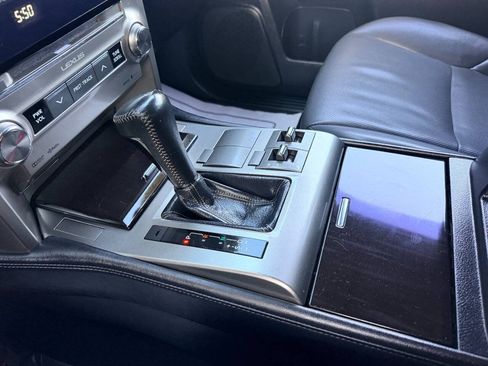 Used 2014 Lexus GX 460 AWD/4WD image 47