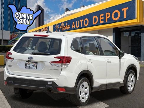 Used 2024 Subaru Forester AWD/4WD image 5