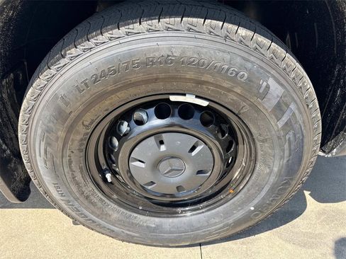 New 2025 Mercedes-Benz Sprinter 2500 image 15