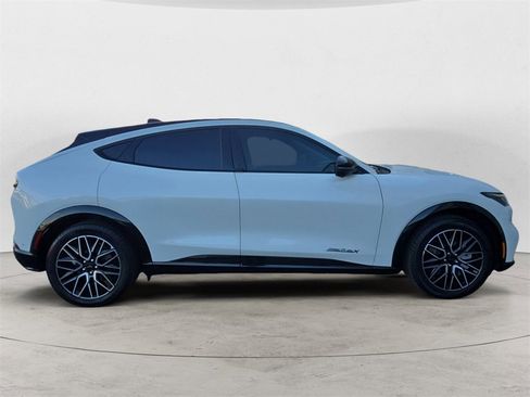 Used 2024 Ford Mustang Mach-E Premium image 6