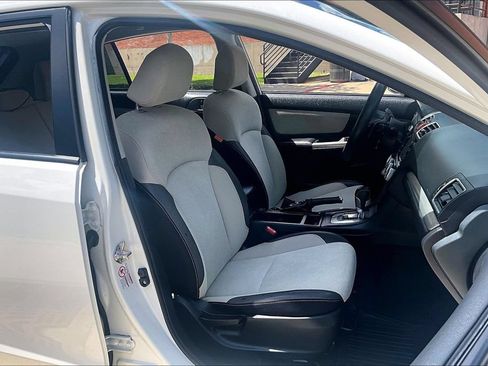 Used 2016 Subaru Crosstrek 2.0i Premium AWD/4WD image 10
