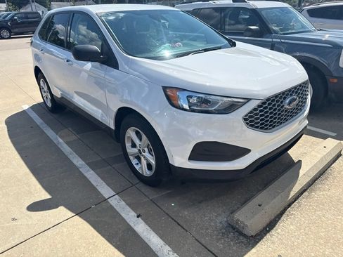 Used 2023 Ford Edge SE AWD/4WD image 4