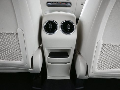 Certified 2025 Mercedes-Benz GLB 250 image 18