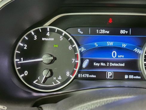 Used 2017 Nissan Murano SL w/ SL Technology Package FWD image 16