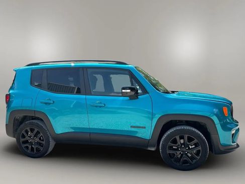 Used 2022 Jeep Renegade Altitude image 10
