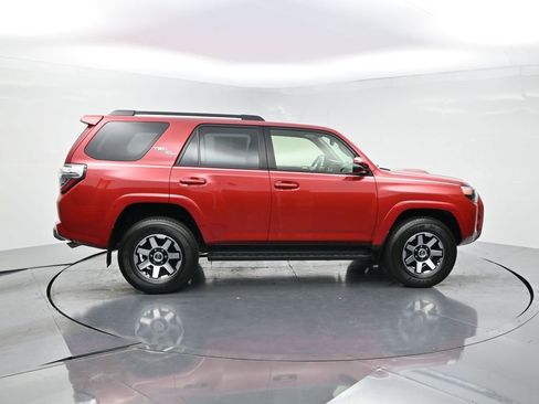 Used 2023 Toyota 4Runner TRD Off-Road Premium AWD/4WD image 4