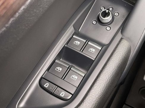 Certified 2023 Audi Q5 2.0T Premium w/ Convenience Package AWD/4WD image 36
