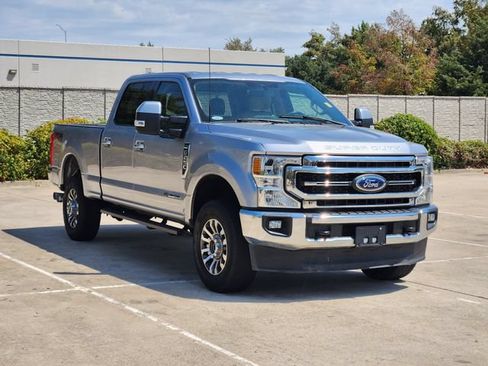 Used 2022 Ford F250 Lariat w/ Lariat Ultimate Package AWD/4WD image 3