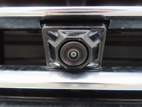 Used 2025 GMC Yukon Denali w/ Denali Reserve Package image 47