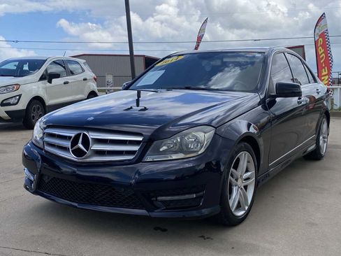 Used 2014 Mercedes-Benz C 250 Sedan w/ Premium 1 Package image 2