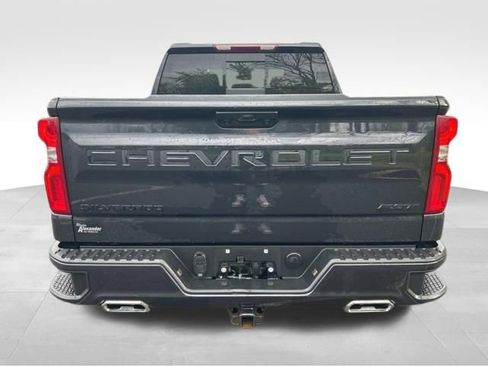 Used 2023 Chevrolet Silverado 1500 RST w/ Convenience Package II AWD/4WD image 4