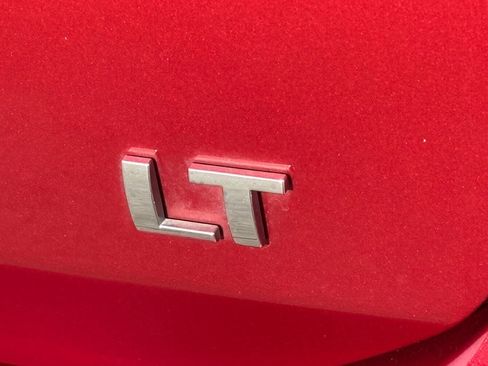 Used 2019 Chevrolet Equinox LT image 10