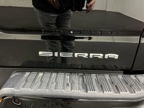 Certified 2024 GMC Sierra 1500 Denali w/ Denali Reserve Package image 32