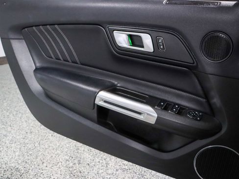 Used 2020 Ford Mustang Premium image 20