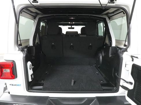 Used 2022 Jeep Wrangler Unlimited Rubicon 4xe w/ Cold Weather Group image 27