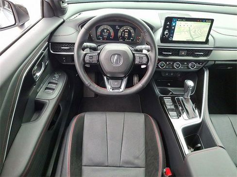 Certified 2025 Acura ADX A-Spec image 12