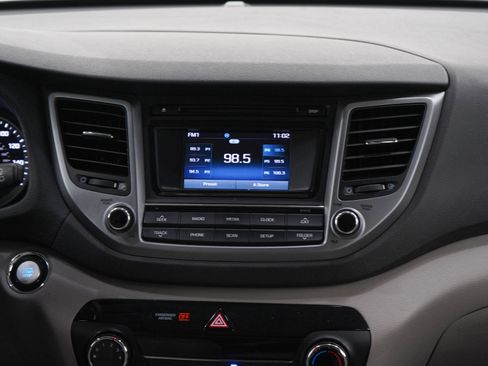 Used 2016 Hyundai Tucson Sport AWD/4WD image 15