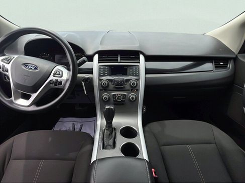 Used 2014 Ford Edge SE FWD image 9