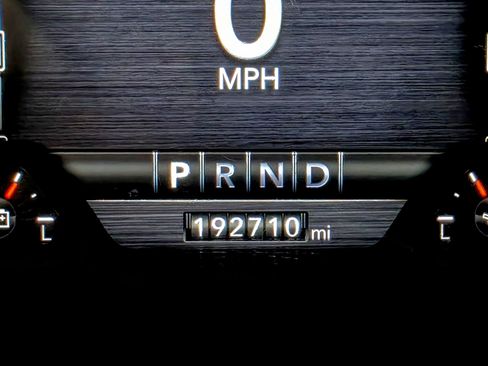 Used 2020 RAM 2500 Tradesman w/ Safety Group image 20