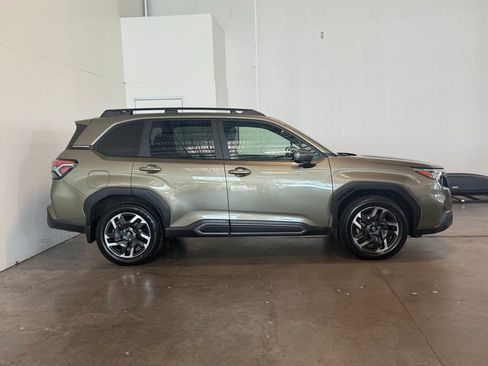 Certified 2023 Subaru Forester Sport AWD/4WD image 2