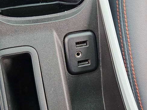 Used 2020 Chevrolet Bolt Premier w/ Infotainment Package image 30