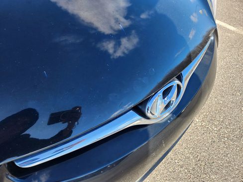 Used 2015 Hyundai Elantra SE w/ Option Group 02 image 5